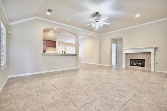 24919 Lakecrest Manor Drive, Katy, TX 77493