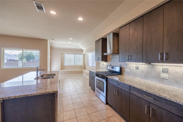 1141 Kingston Court, Anna, TX 75409