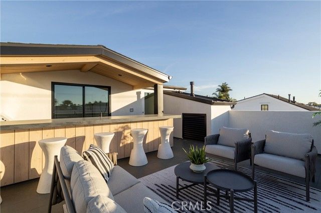 519 Narcissus Avenue B, Corona Del Mar (newport Beach), CA 92625