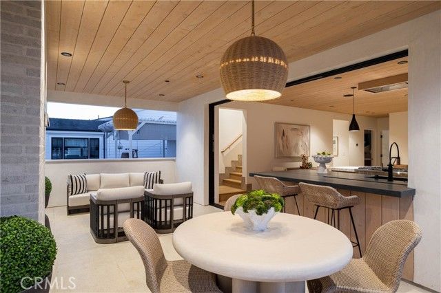 519 Narcissus Avenue B, Corona Del Mar (newport Beach), CA 92625