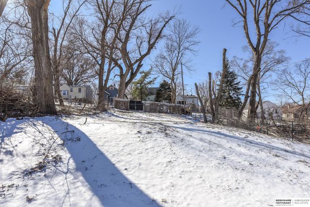 3940 N 38 Street, Omaha, NE 68164