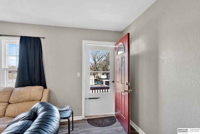 3940 N 38 Street, Omaha, NE 68164