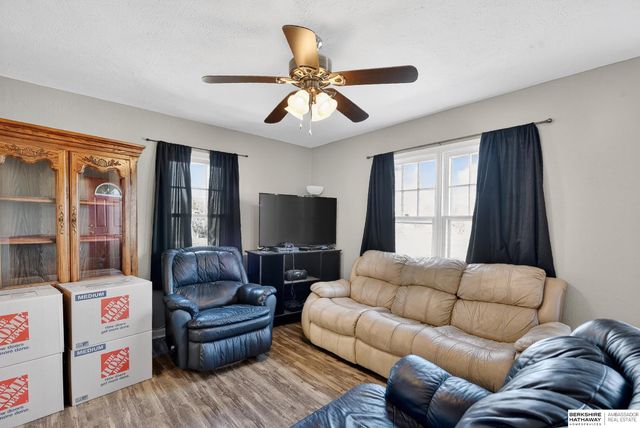 3940 N 38 Street, Omaha, NE 68164