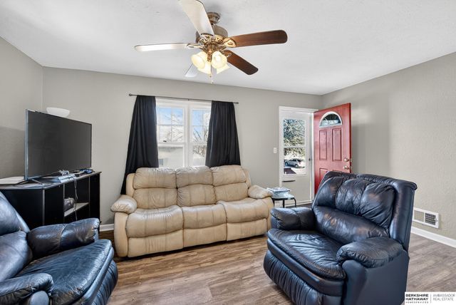 3940 N 38 Street, Omaha, NE 68164
