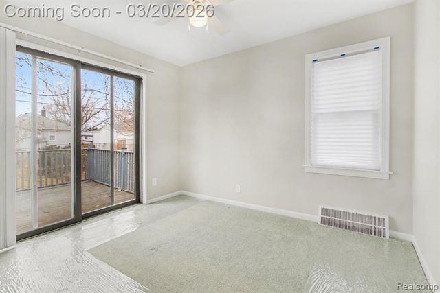 2170 Michigan Blvd, Lincoln Park, MI 48146