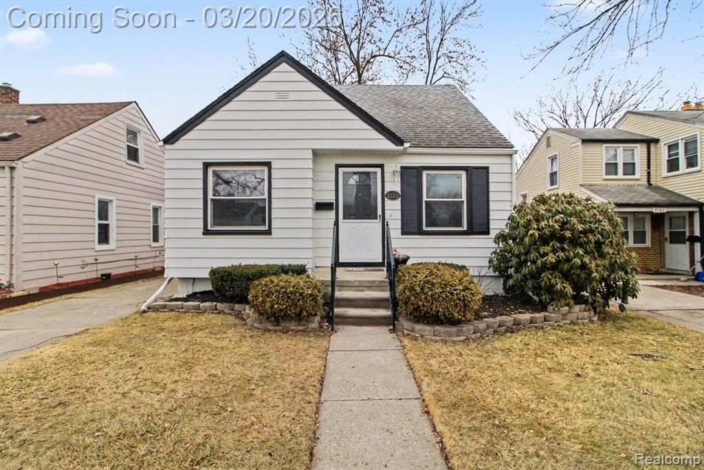 2170 Michigan Blvd, Lincoln Park, MI 48146