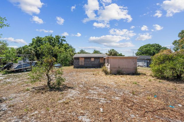 4250 29th Ave, Vero Beach, FL 32967