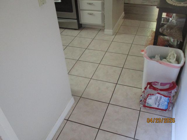 11024 Autumnwind Ln, Rancho Cordova, CA 95670