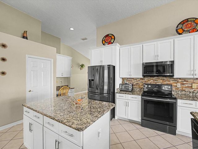 10421 STONE GLEN DRIVE, Orlando, FL 32825