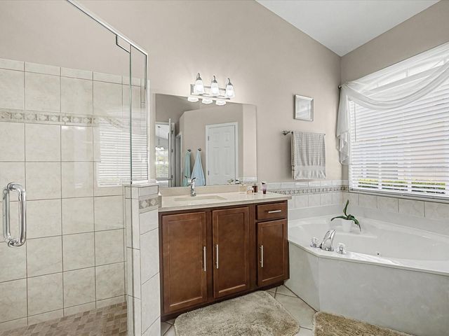 10421 STONE GLEN DRIVE, Orlando, FL 32825