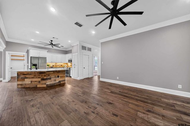 919 COREY, Whitehouse, TX 75791