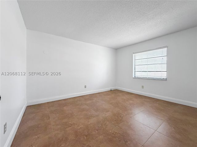 21785 Cypress Dr 46H, Boca Raton, FL 33433
