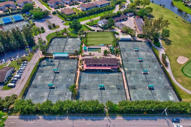 21785 Cypress Dr 46H, Boca Raton, FL 33433