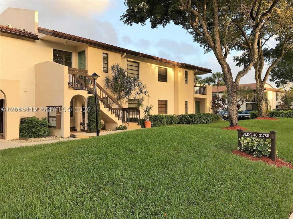 21785 Cypress Dr 46H, Boca Raton, FL 33433