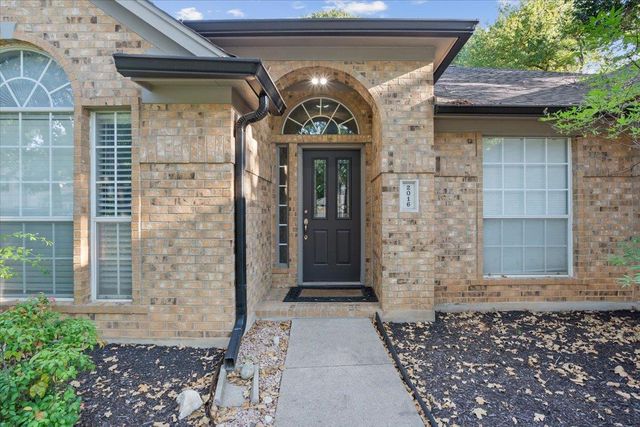 2016 Plantation DR, Round Rock, TX 78681