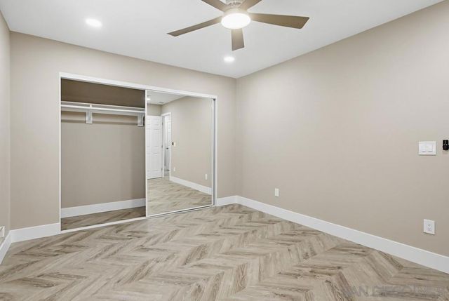 6425 Bounty Ct, San Diego, CA 92120