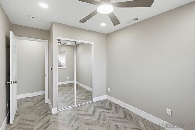 6425 Bounty Ct, San Diego, CA 92120