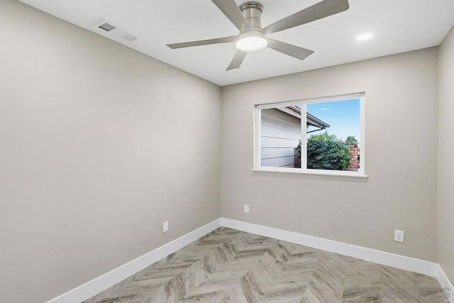 6425 Bounty Ct, San Diego, CA 92120