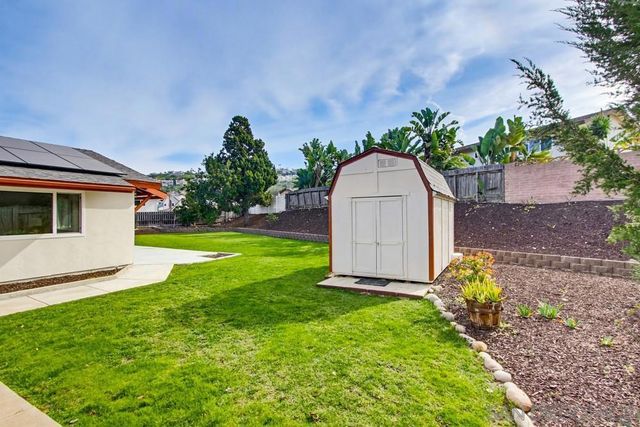 6425 Bounty Ct, San Diego, CA 92120