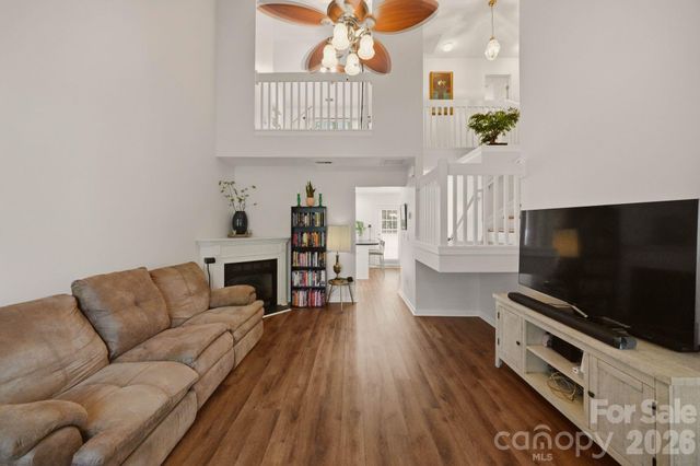 12446 Hennigan Place Lane, Charlotte, NC 28214
