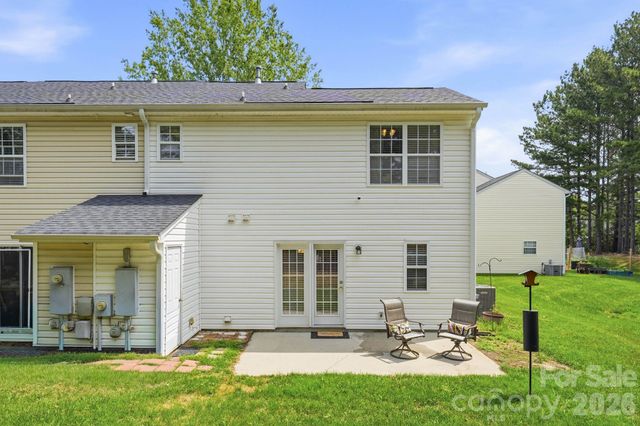12446 Hennigan Place Lane, Charlotte, NC 28214