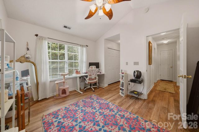 12446 Hennigan Place Lane, Charlotte, NC 28214
