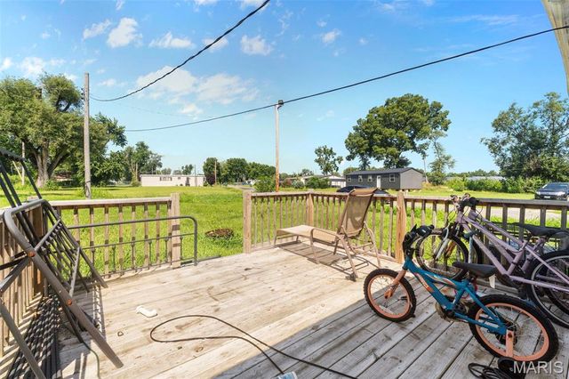 1107 N 72nd Street, East St Louis, IL 62203
