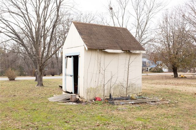 11680 Amy Avenue, Rogers, AR 72756