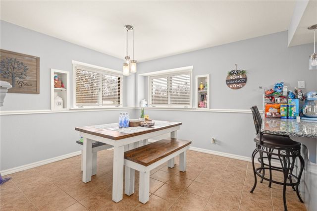 11680 Amy Avenue, Rogers, AR 72756