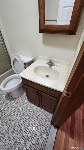 70 Andrews Street 3, Meriden, CT 06451