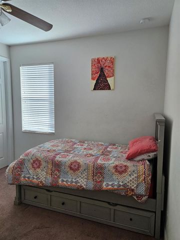 5768 NW ZENITH Drive, Port St. Lucie, FL 34986