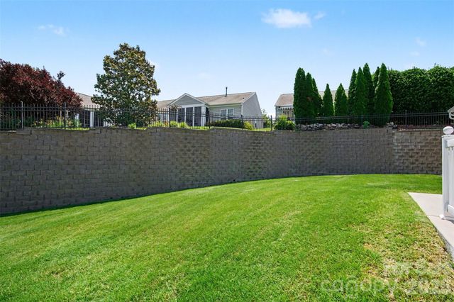 8036 Crater Lake Drive 193, Fort Mill, SC 29707