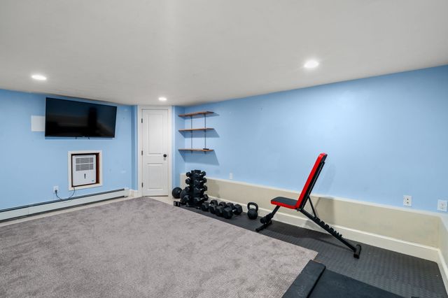 3 Broads Ave, Natick, MA 01760