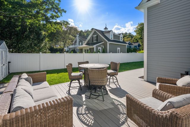 3 Broads Ave, Natick, MA 01760