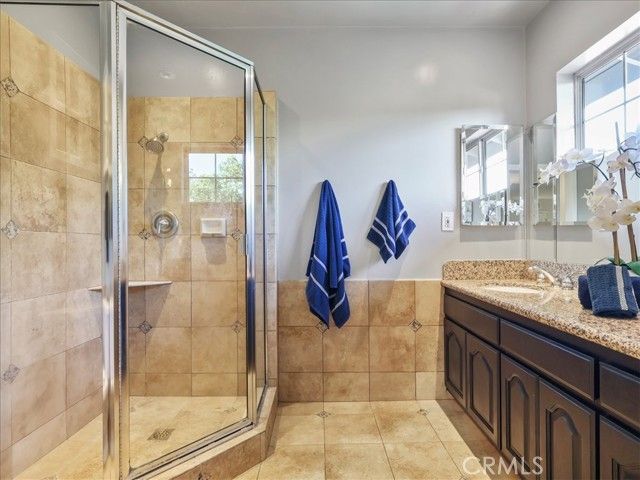 23301 Blythe Street, West Hills (los Angeles), CA 91304