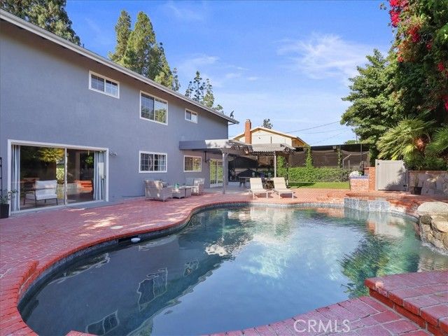 23301 Blythe Street, West Hills (los Angeles), CA 91304