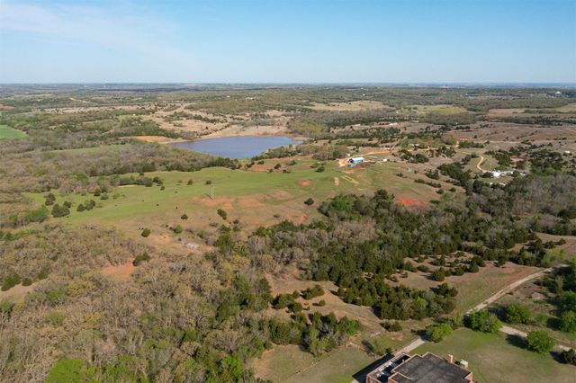 2800 Cherokee Lane, Meridian, OK 73058