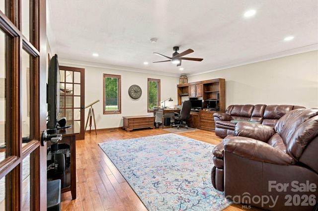 3867 Angie Drive, Denver, NC 28037