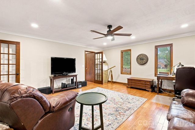 3867 Angie Drive, Denver, NC 28037