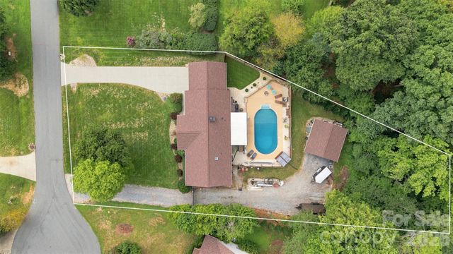 3867 Angie Drive, Denver, NC 28037