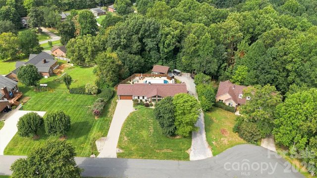 3867 Angie Drive, Denver, NC 28037