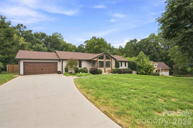 3867 Angie Drive, Denver, NC 28037