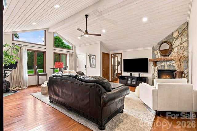 3867 Angie Drive, Denver, NC 28037