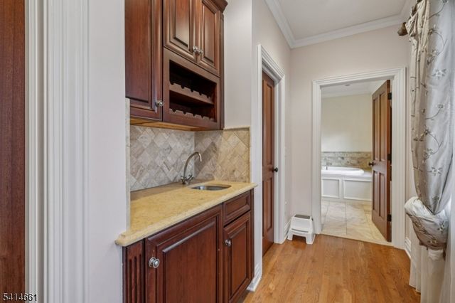 910 Highland Ave, Westfield Town, NJ 07090