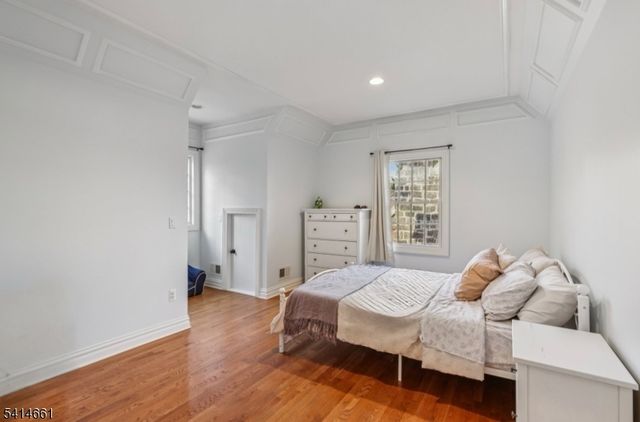 910 Highland Ave, Westfield Town, NJ 07090