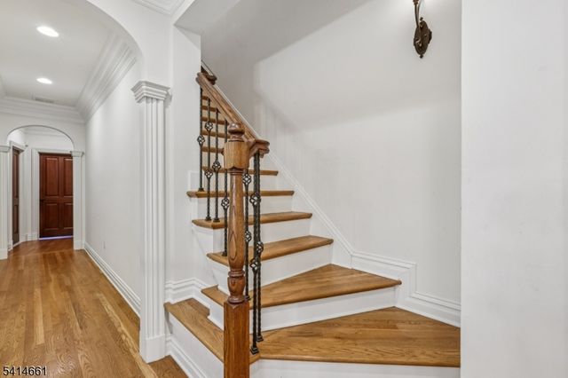 910 Highland Ave, Westfield Town, NJ 07090