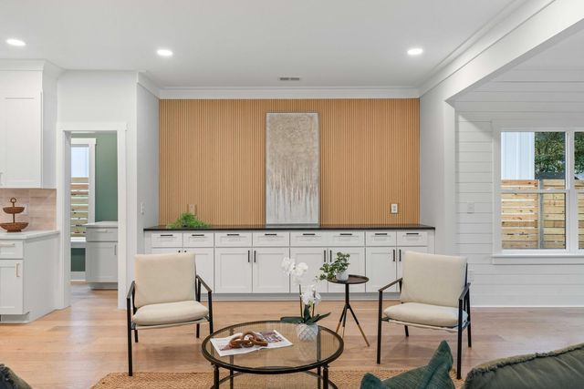 307 Magnolia Road, Charleston, SC 29407