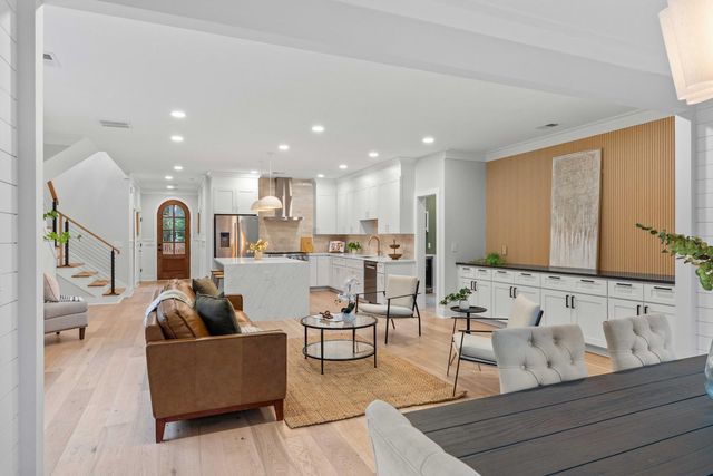 307 Magnolia Road, Charleston, SC 29407