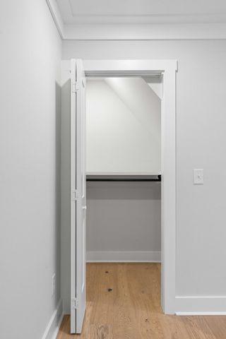 307 Magnolia Road, Charleston, SC 29407