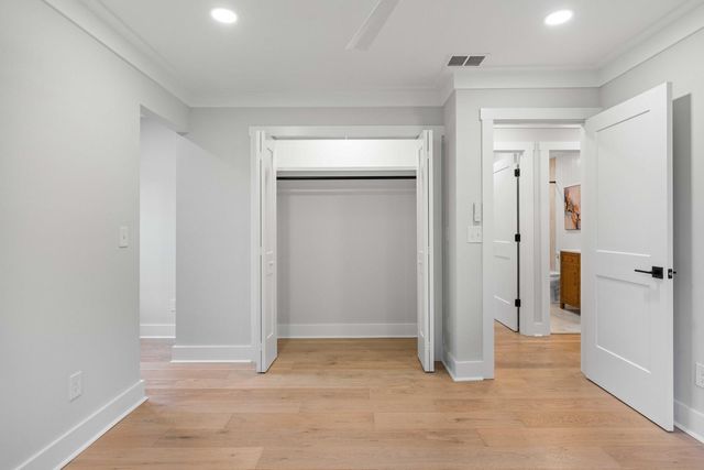 307 Magnolia Road, Charleston, SC 29407